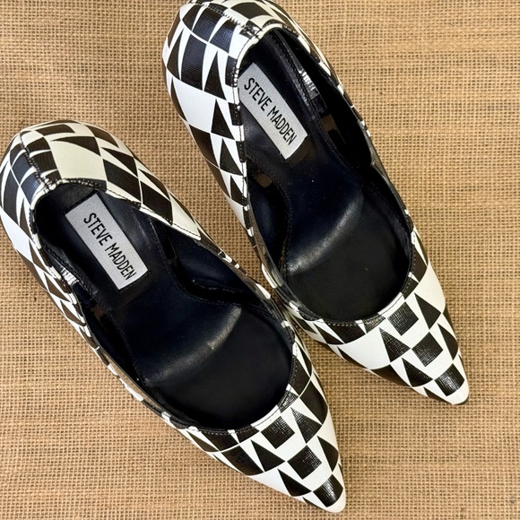STEVE MADDEN Wileen Heels | Women's Size 8.5 | Black & White - Picture 3 of 6